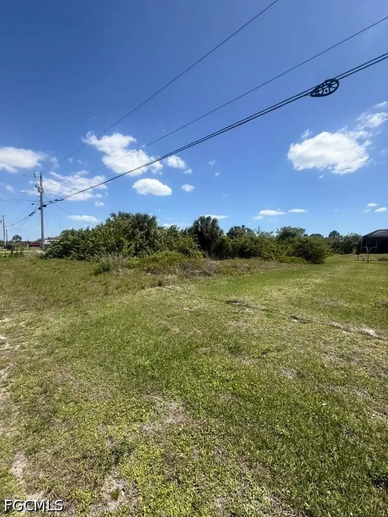854 Jaguar Boulevard Lehigh Acres FL 33974