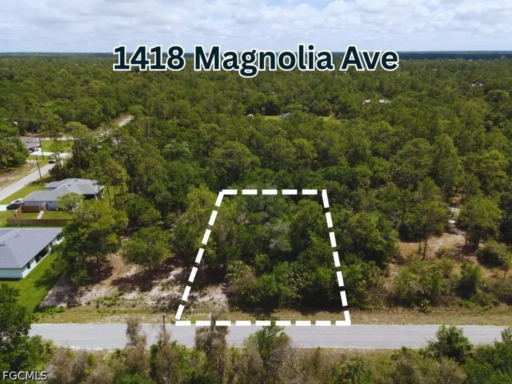 1418 Magnolia Avenue Lehigh Acres FL 33972