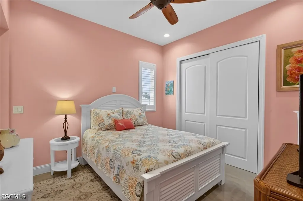 11859 Island Avenue Matlacha FL 33993