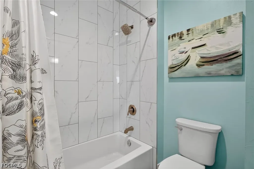 11859 Island Avenue Matlacha FL 33993