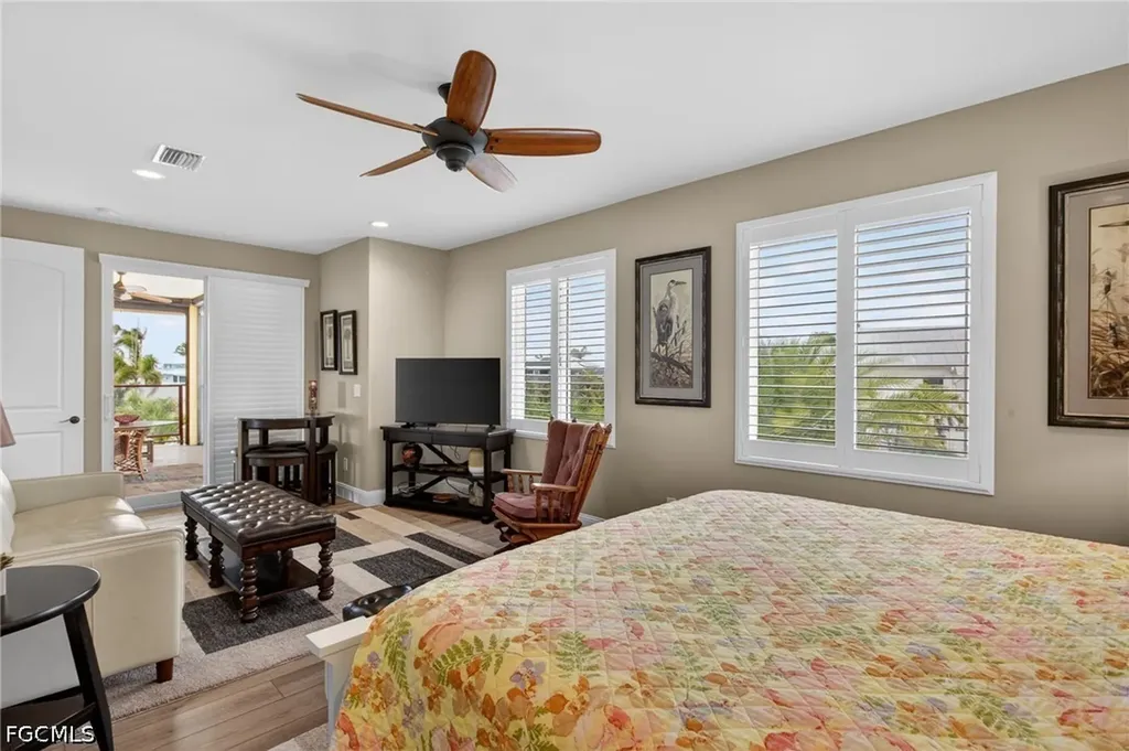 11859 Island Avenue Matlacha FL 33993