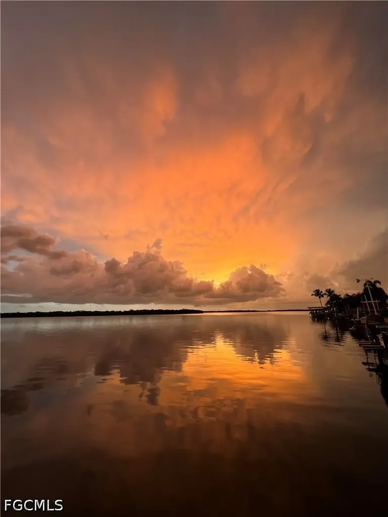 11859 Island Avenue Matlacha FL 33993
