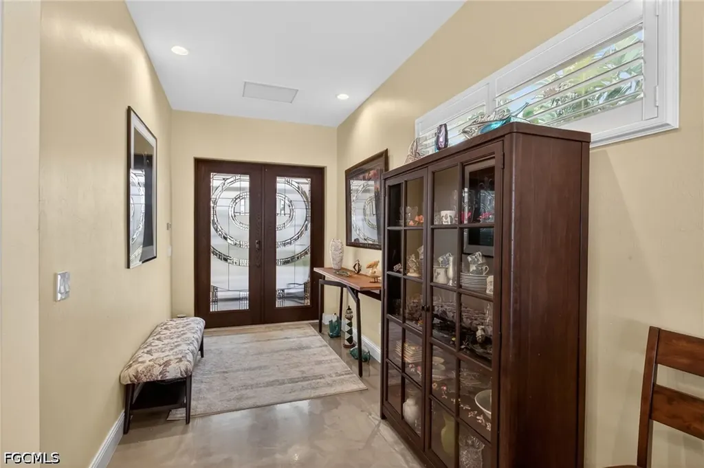 11859 Island Avenue Matlacha FL 33993