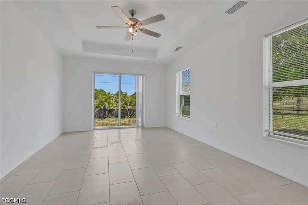 2619 NE 4th Avenue Cape Coral FL 33909