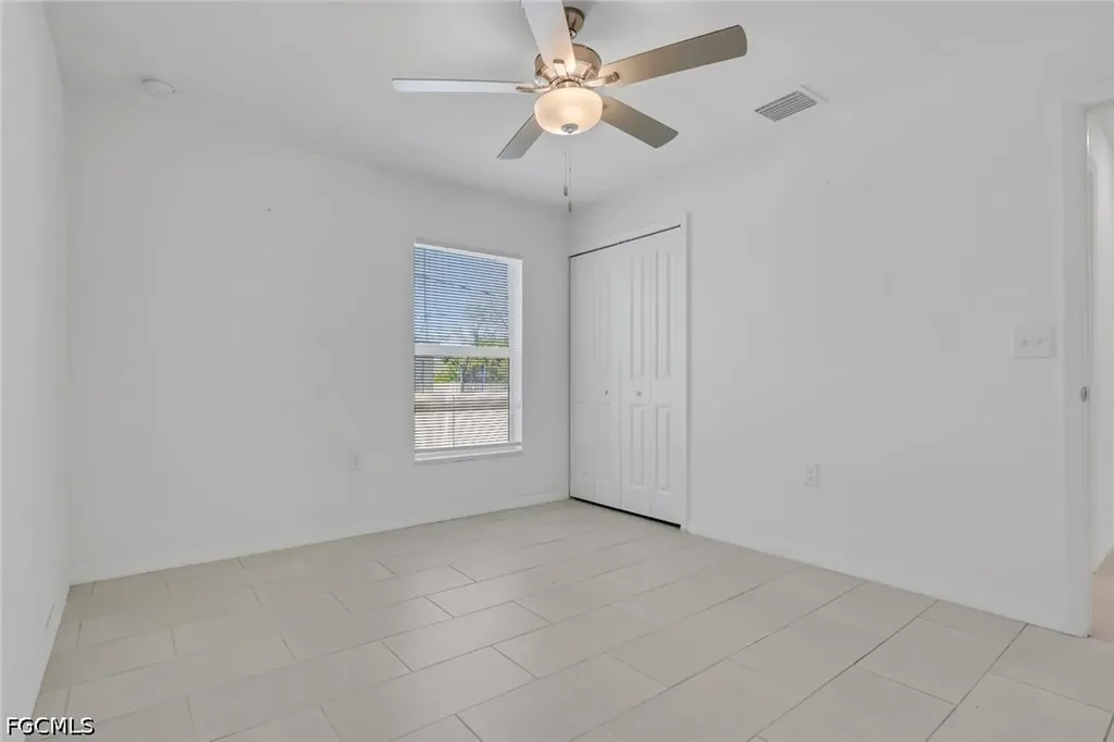 2619 NE 4th Avenue Cape Coral FL 33909
