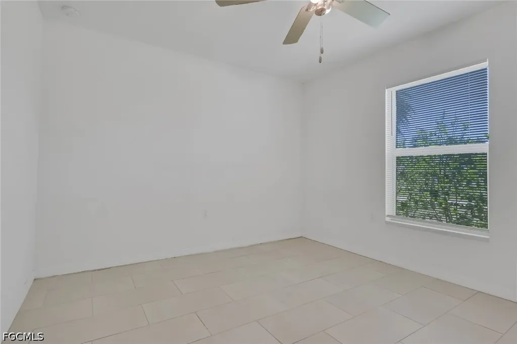 2619 NE 4th Avenue Cape Coral FL 33909