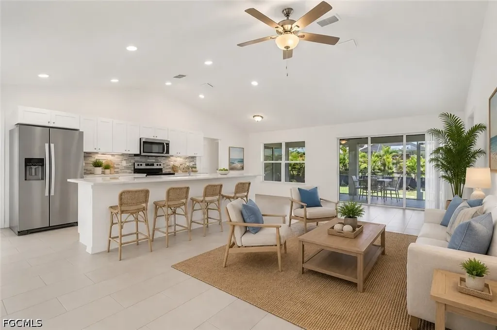 2619 NE 4th Avenue Cape Coral FL 33909