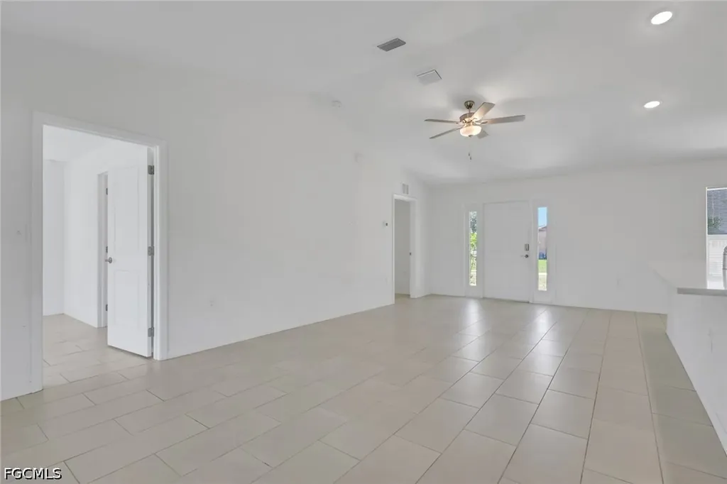 2619 NE 4th Avenue Cape Coral FL 33909