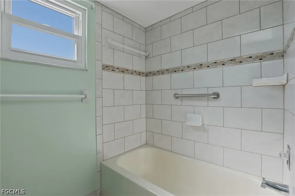 12878 Iona Road Fort Myers FL 33908