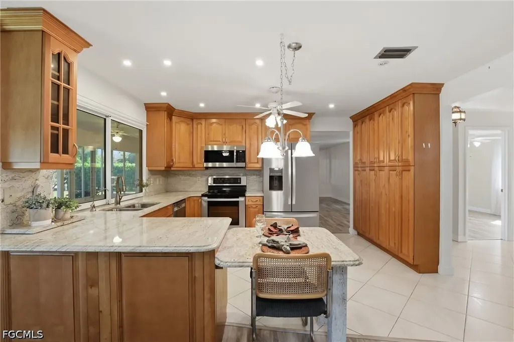 12878 Iona Road Fort Myers FL 33908