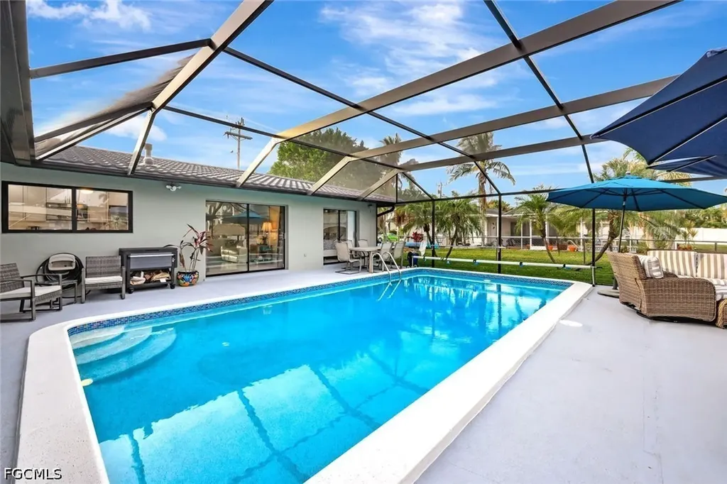 5103 Pelican Boulevard Cape Coral FL 33914