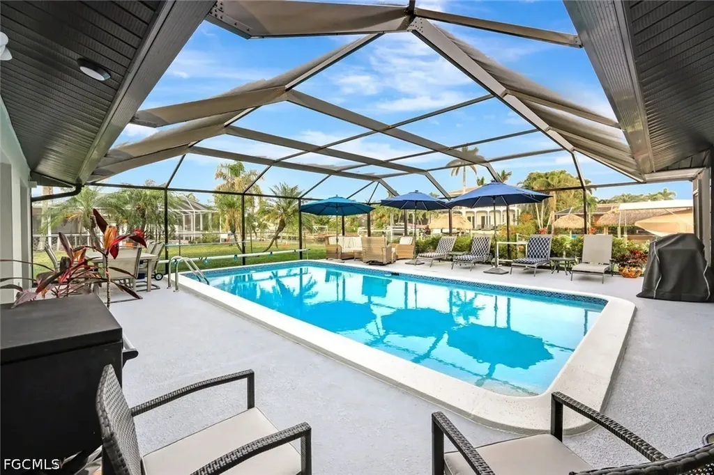 5103 Pelican Boulevard Cape Coral FL 33914