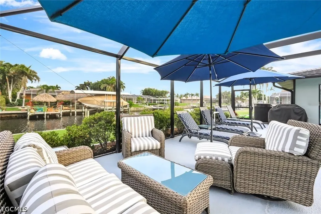 5103 Pelican Boulevard Cape Coral FL 33914