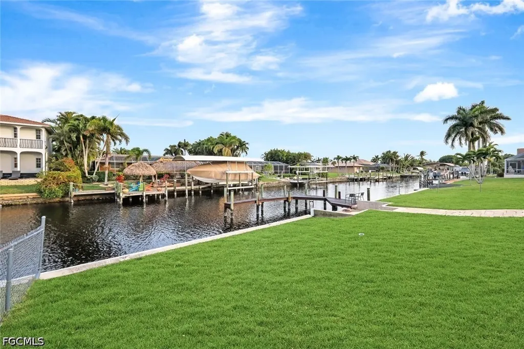 5103 Pelican Boulevard Cape Coral FL 33914