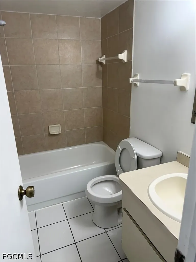 22523 Westchester Boulevard Port Charlotte FL 33980