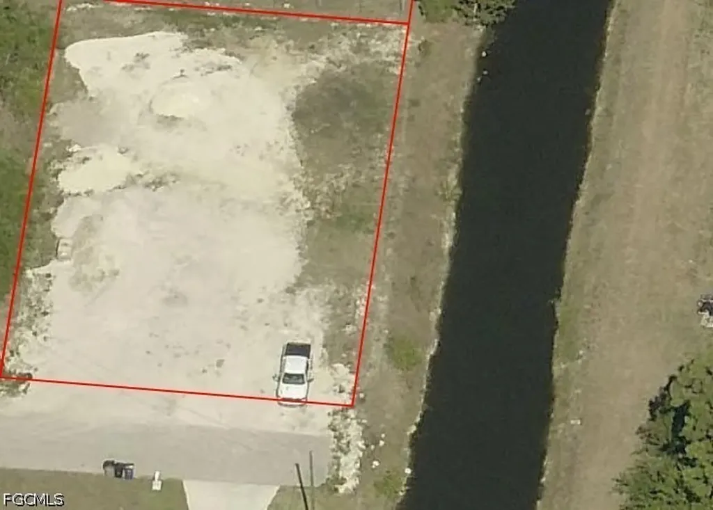 2800 10th Street W Lehigh Acres FL 33971