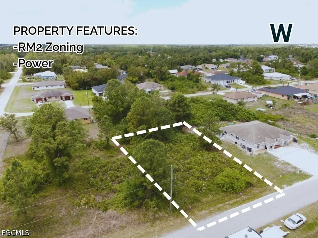 5207 25th Street SW Lehigh Acres FL 33973