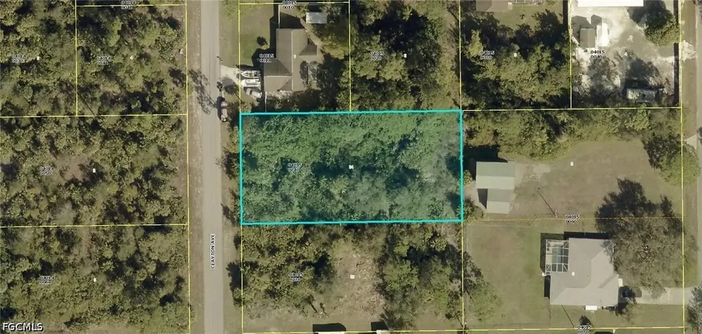 518 Clayton Avenue Lehigh Acres FL 33972