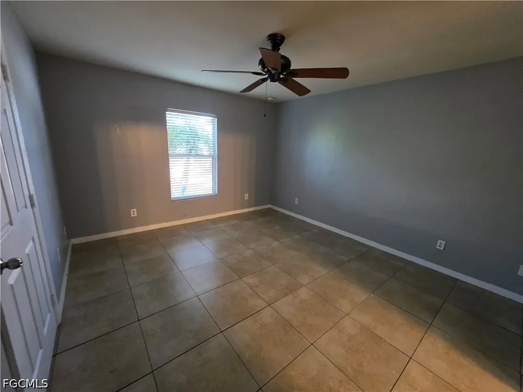 1912 Sunshine Boulevard S Lehigh Acres FL 33976