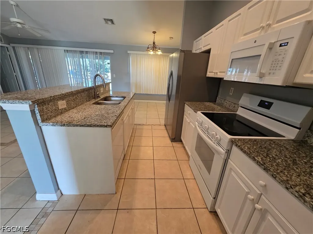 1912 Sunshine Boulevard S Lehigh Acres FL 33976