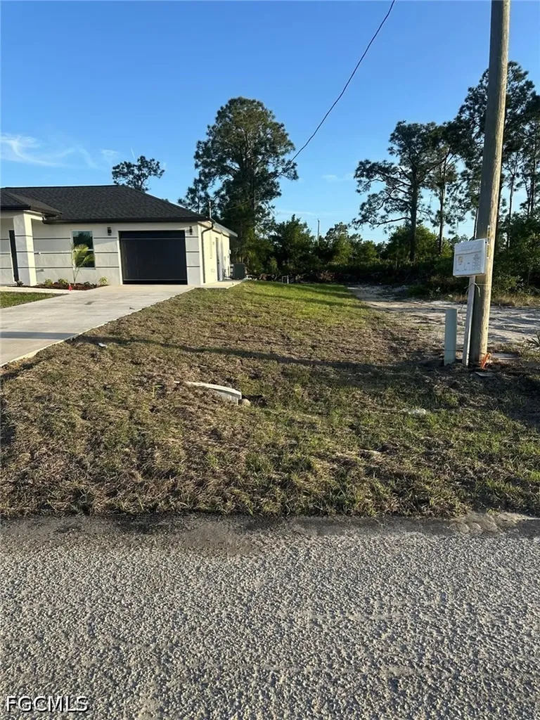 1224 Eburn Street E Lehigh Acres FL 33974