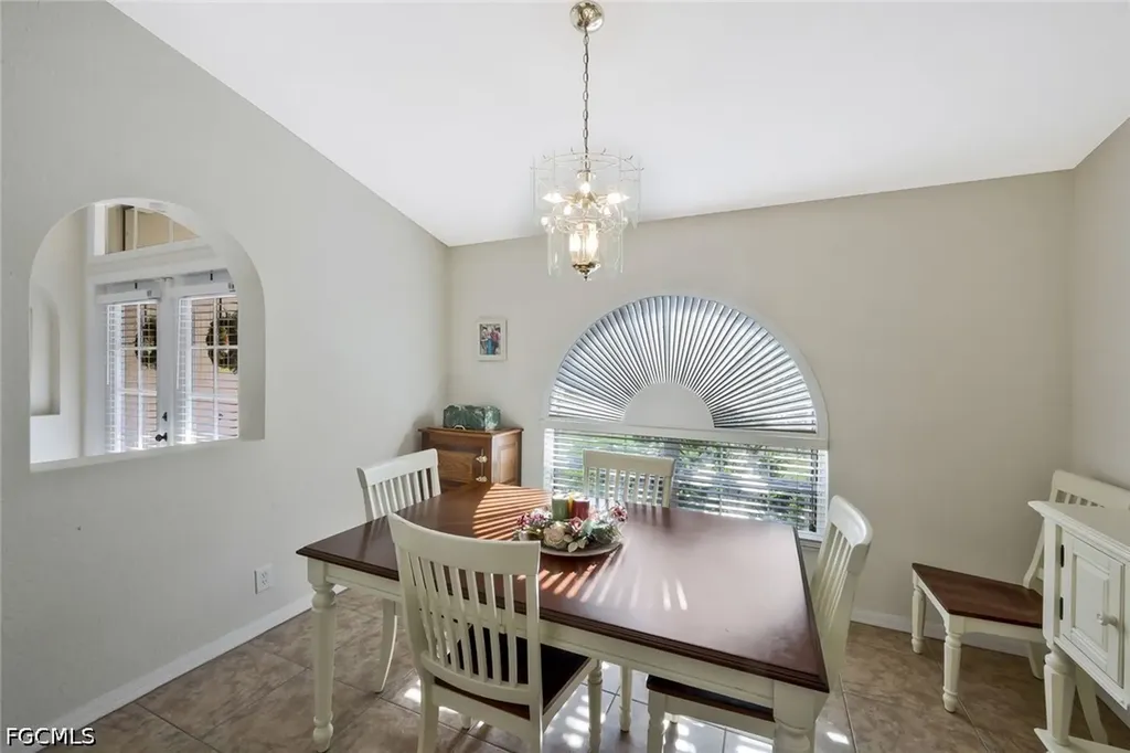 2217 NE 1st Place Cape Coral FL 33909