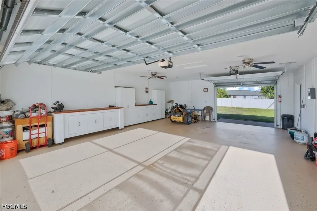 2217 NE 1st Place Cape Coral FL 33909