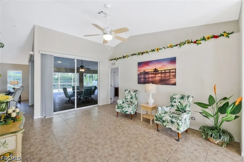 2217 NE 1st Place Cape Coral FL 33909