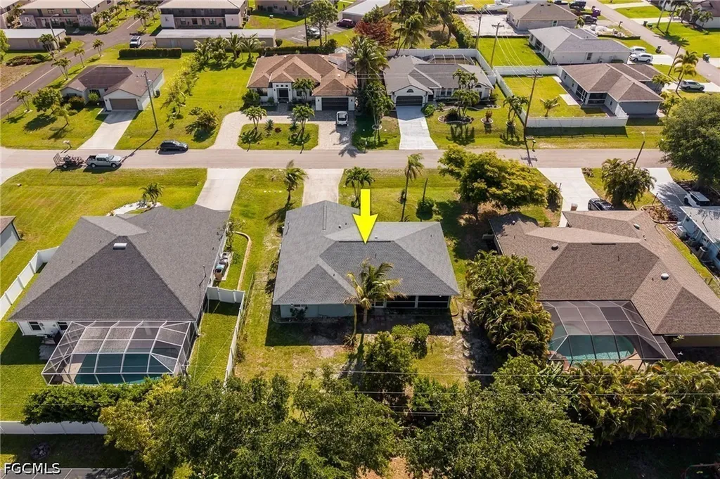 2212 SW 11th Court Cape Coral FL 33991