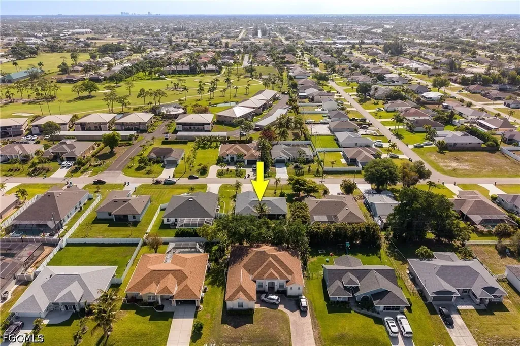 2212 SW 11th Court Cape Coral FL 33991