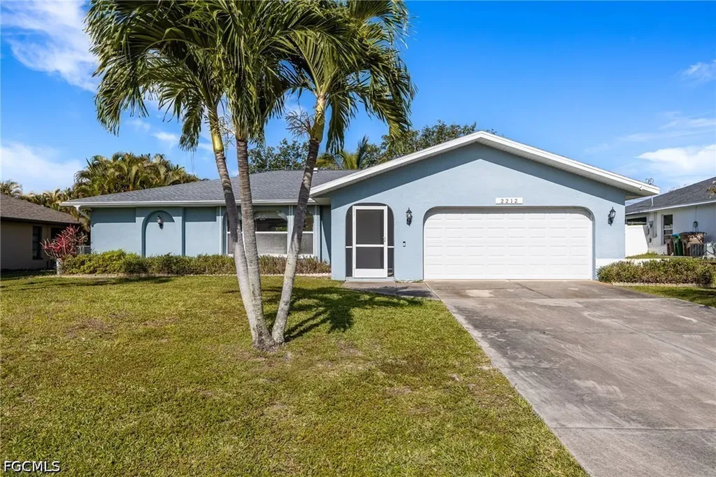 2212 SW 11th Court Cape Coral FL 33991