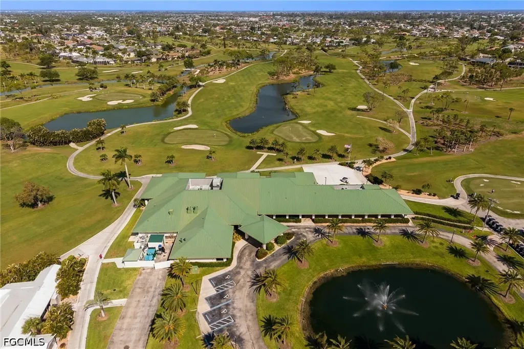 2212 SW 11th Court Cape Coral FL 33991