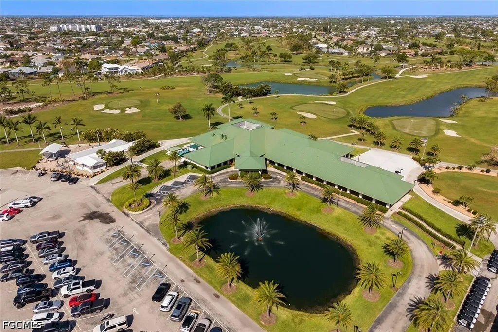 2212 SW 11th Court Cape Coral FL 33991