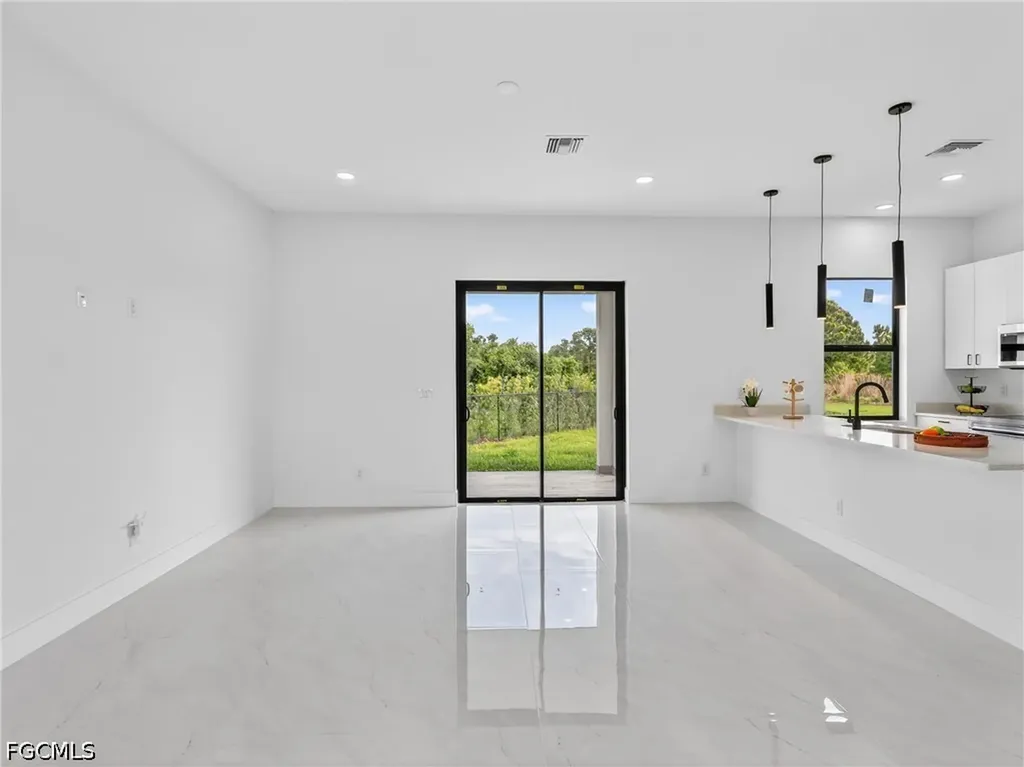 639 Knapp Street Lehigh Acres FL 33974