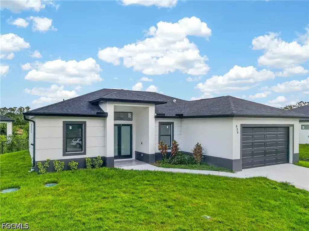 639 Knapp Street Lehigh Acres FL 33974