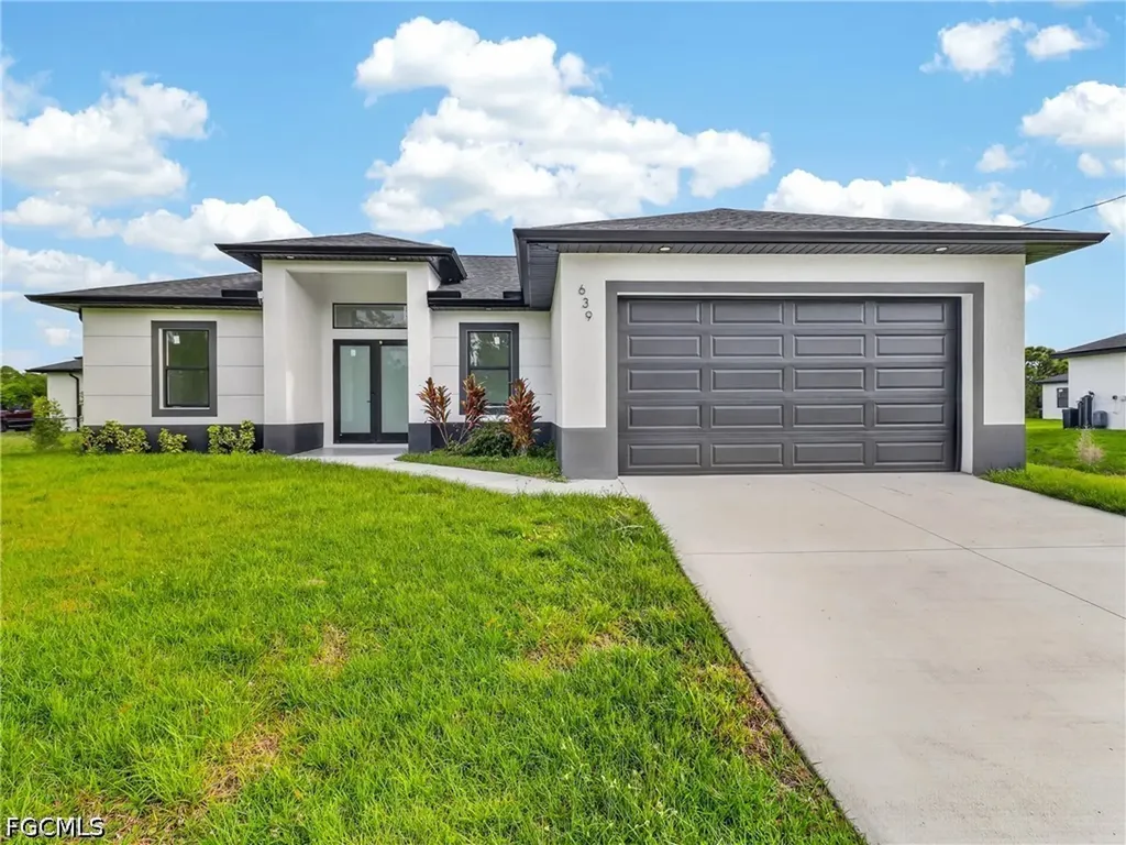 639 Knapp Street Lehigh Acres FL 33974