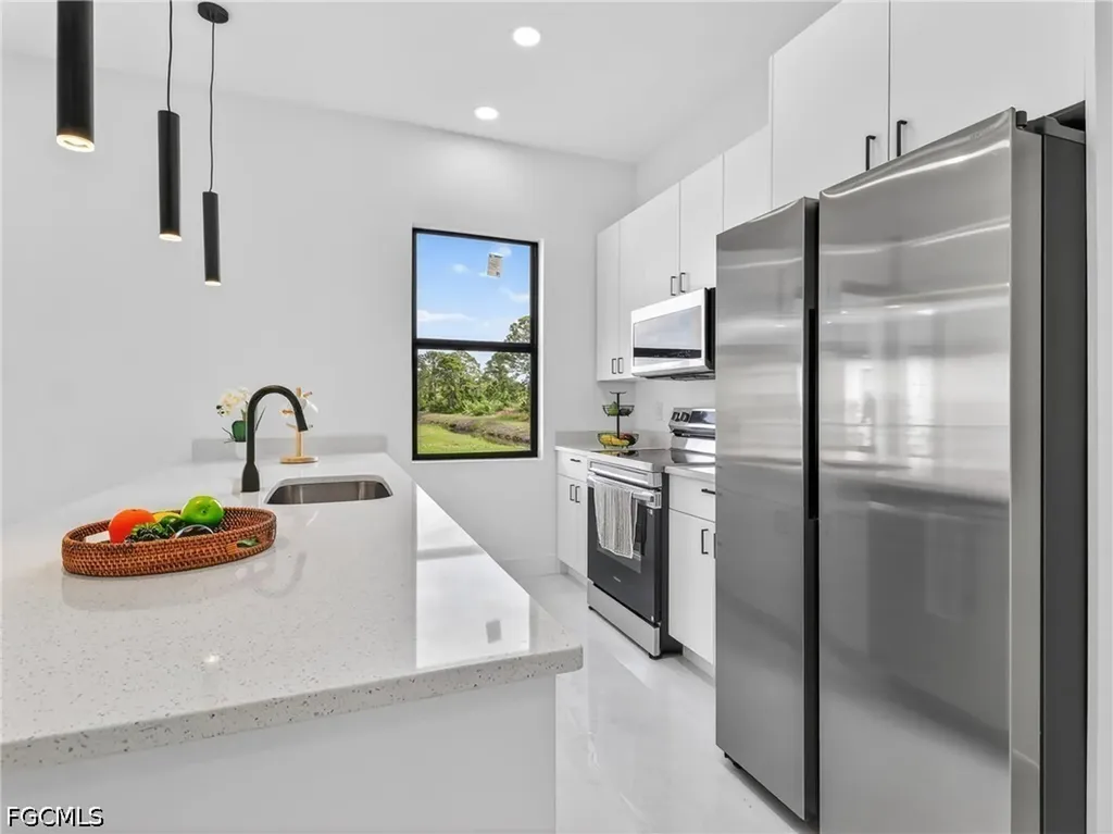 639 Knapp Street Lehigh Acres FL 33974