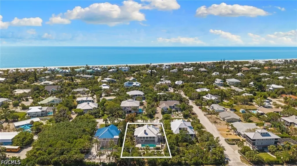 480 Las Tiendas Lane Sanibel FL 33957