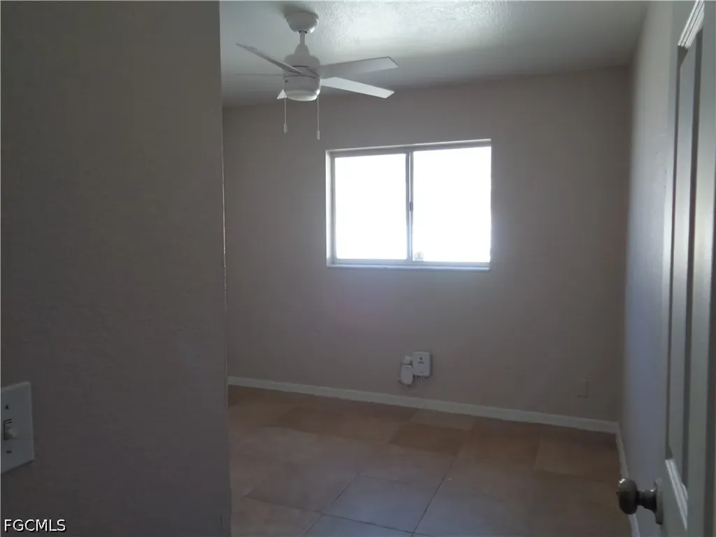 1101 NW 19th Place Cape Coral FL 33993