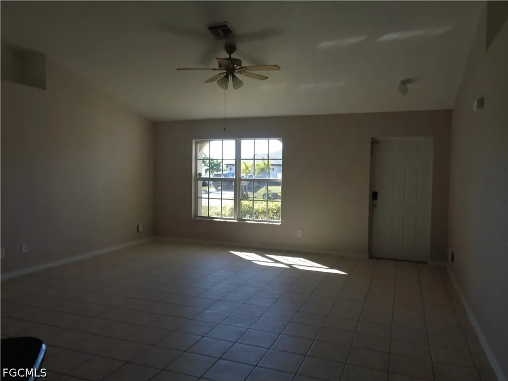 1101 NW 19th Place Cape Coral FL 33993