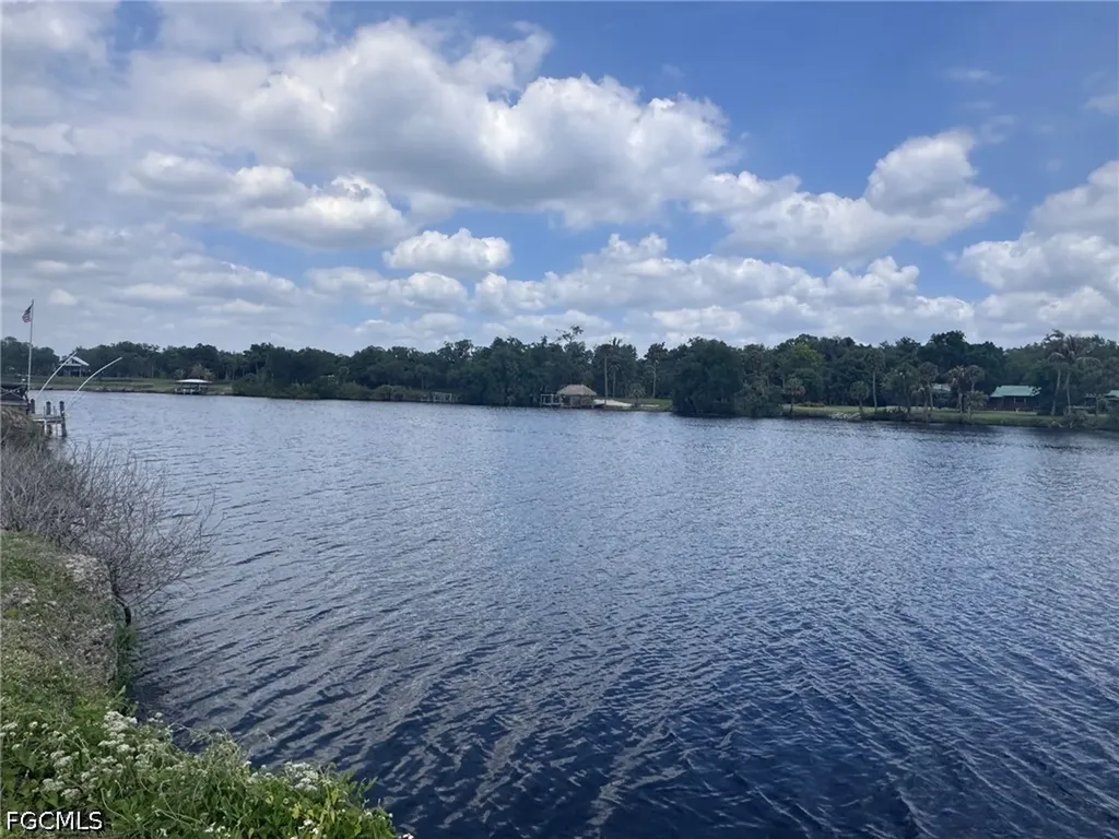 4500 Fort Denaud Road Fort Denaud FL 33935