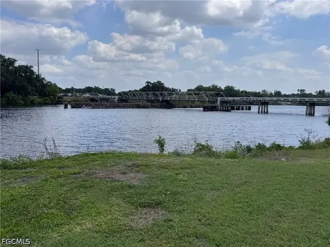 4500 Fort Denaud Road Fort Denaud FL 33935
