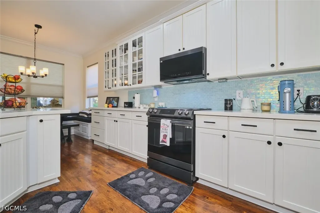 2710 Brightside Court Cape Coral FL 33991