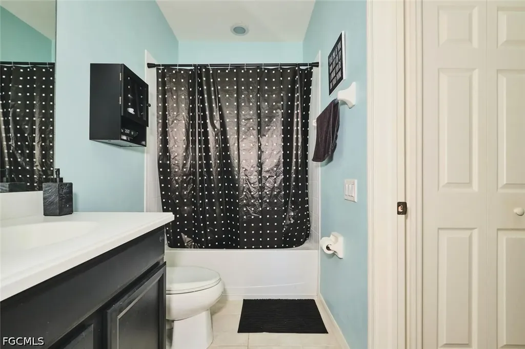 2710 Brightside Court Cape Coral FL 33991