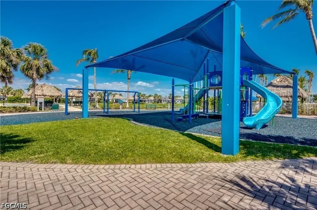 2710 Brightside Court Cape Coral FL 33991