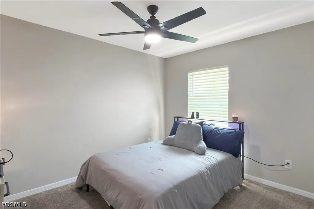 4323 NE 21st Avenue Cape Coral FL 33909