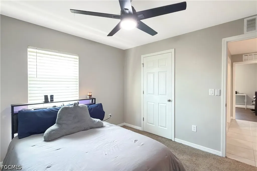 4323 NE 21st Avenue Cape Coral FL 33909