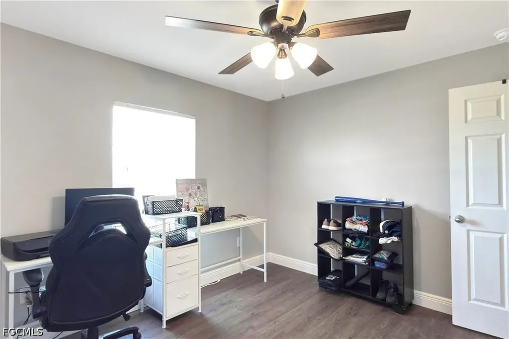 4323 NE 21st Avenue Cape Coral FL 33909