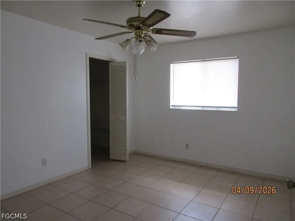 1218 NE 8th Terrace Cape Coral FL 33909