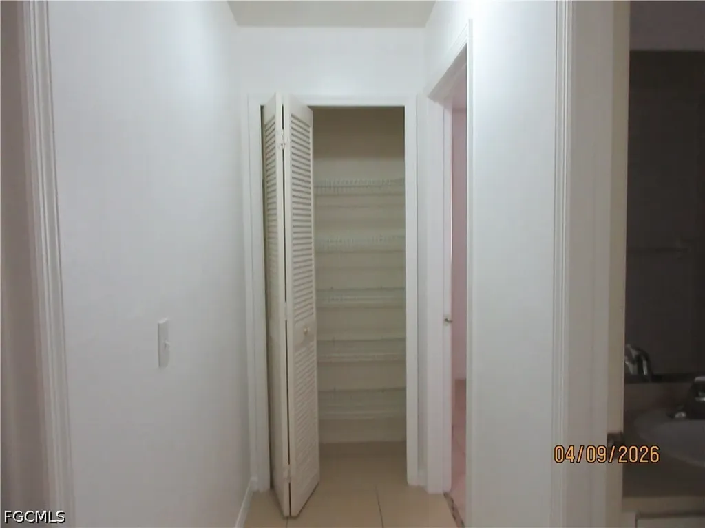 1218 NE 8th Terrace Cape Coral FL 33909